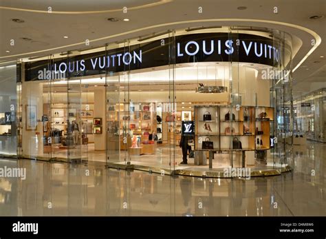 louis vuitton london online|louis vuitton factory outlet uk.